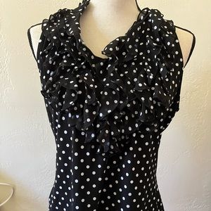 White House/Black Market ruffled sleeveless polka dit machine wash L